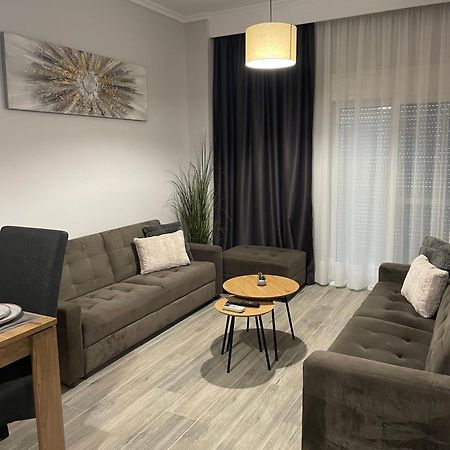 Dt Luxury Apartment Néa Péramos 外观 照片