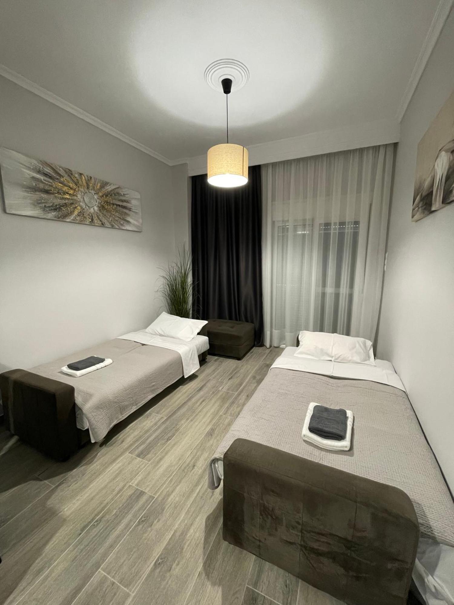 Dt Luxury Apartment Néa Péramos 外观 照片