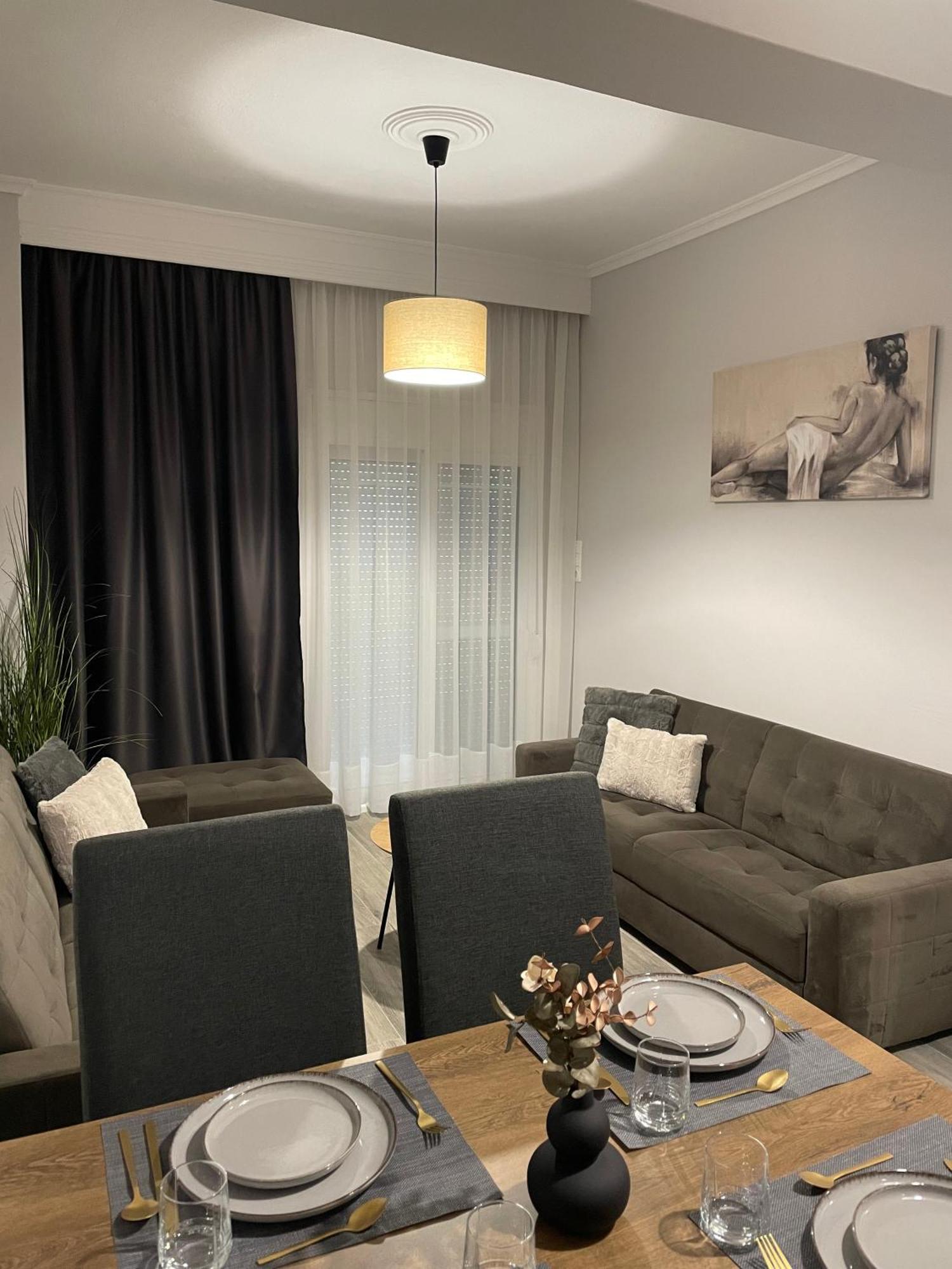 Dt Luxury Apartment Néa Péramos 外观 照片