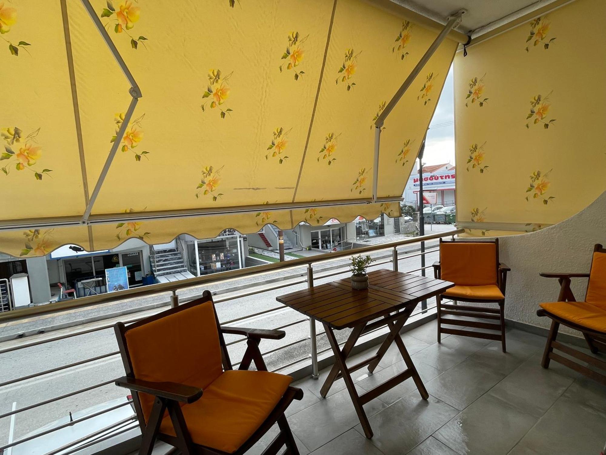 Dt Luxury Apartment Néa Péramos 外观 照片